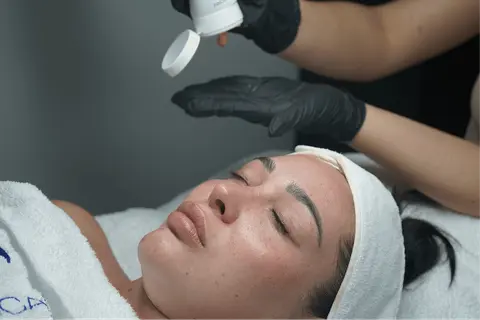 Hero image of Martens Skin taken by Stein Olaf Duray